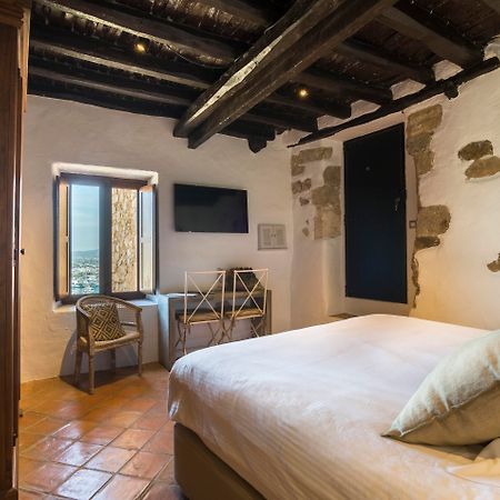 Hotel La Torre Del Canonigo - Small Luxury Hotels Ibiza stad Exteriör bild