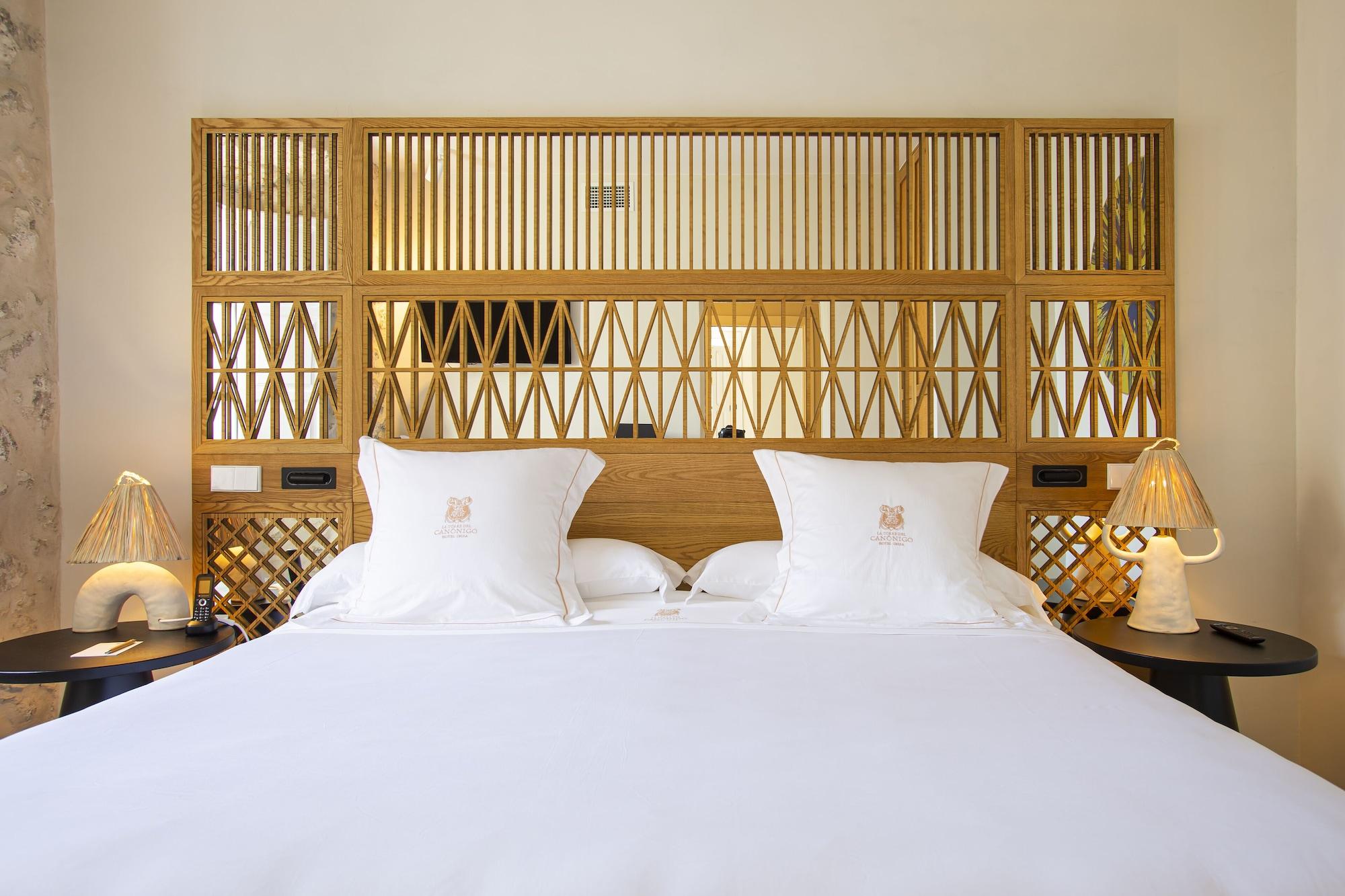 Hotel La Torre Del Canonigo - Small Luxury Hotels Ibiza stad Exteriör bild