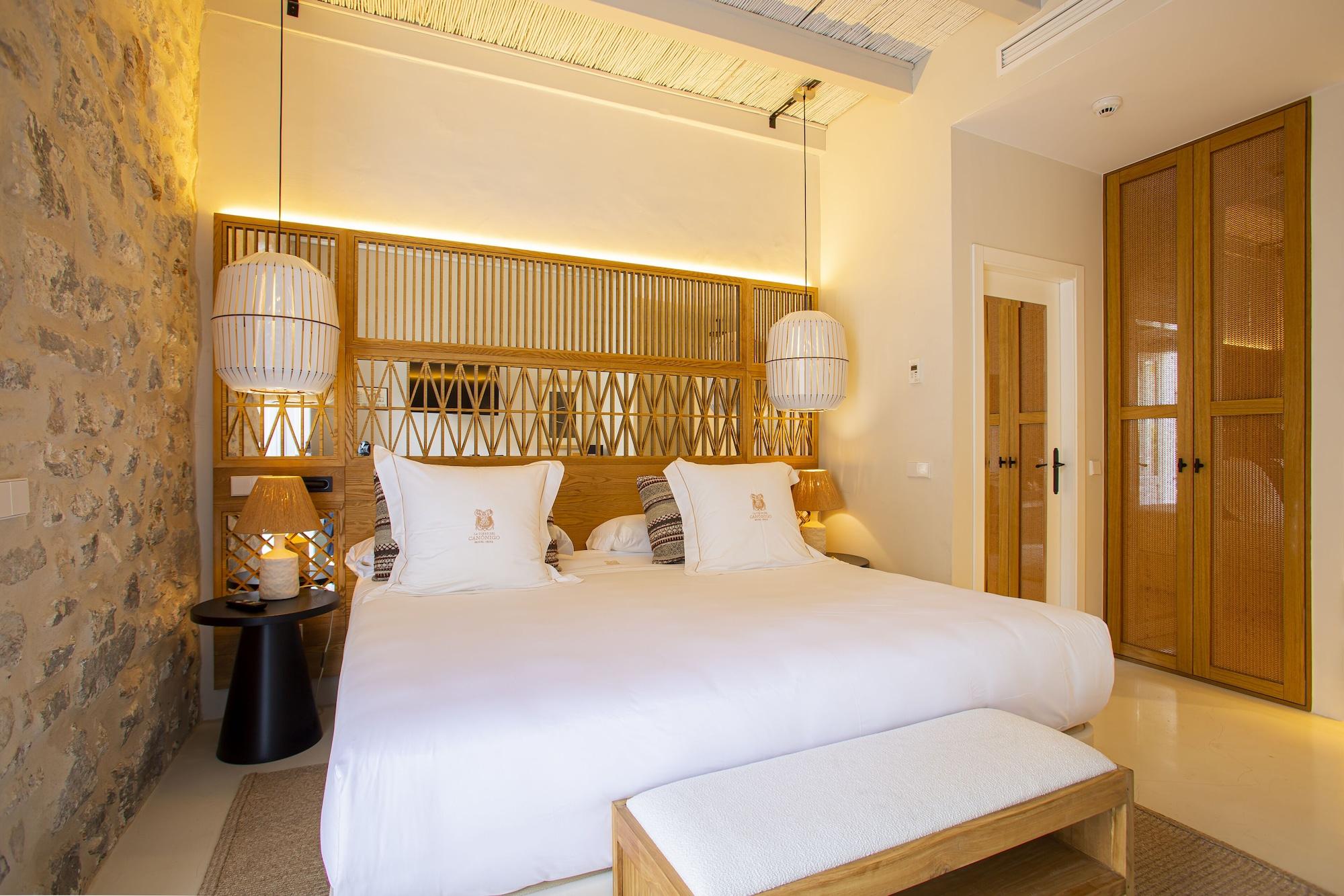 Hotel La Torre Del Canonigo - Small Luxury Hotels Ibiza stad Exteriör bild